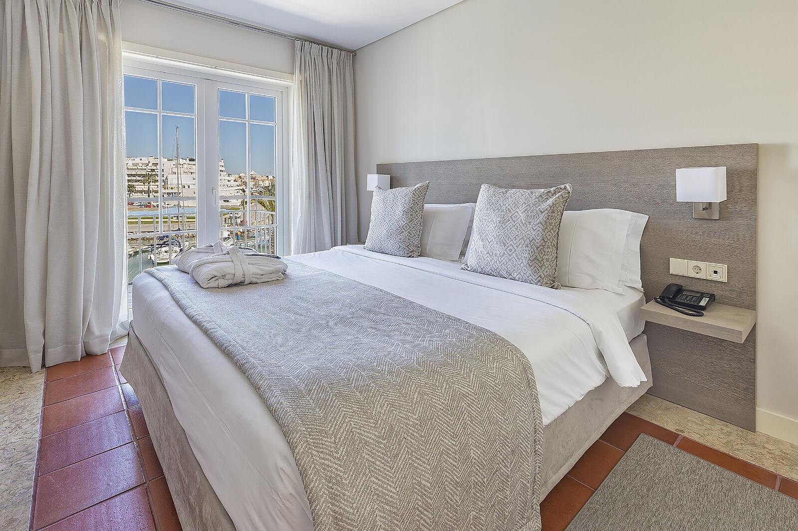 Domes Lake Residence Algarve